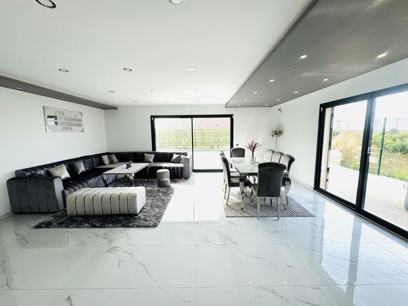 Villa - 150 m² - 5 pièces