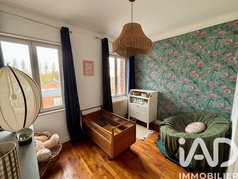 Appartement - 99 m² - 5 pièces