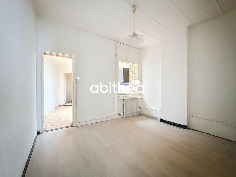 Maison - 102 m² - 6 pièces