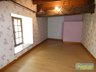 Maison ancienne - 127 m² - 3 pièces