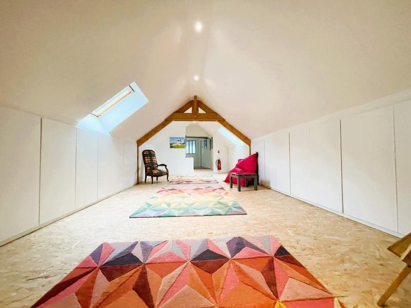 Manoir - 2 500 m² - 35 pièces