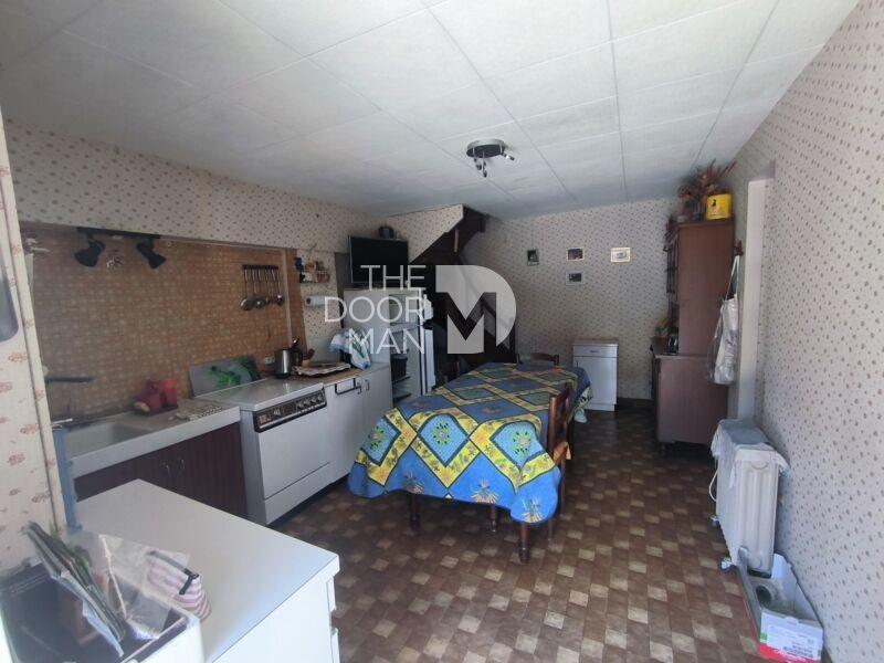 Propriété - 105 m² - 5 pièces