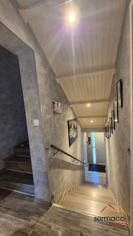 Maison - 100 m² - 4 pièces