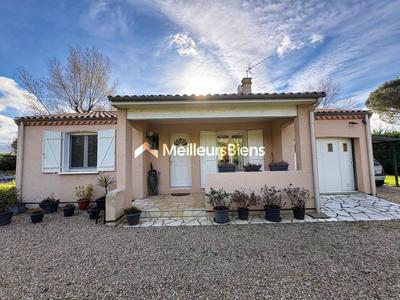 Maison - 80 m² - 5 pièces