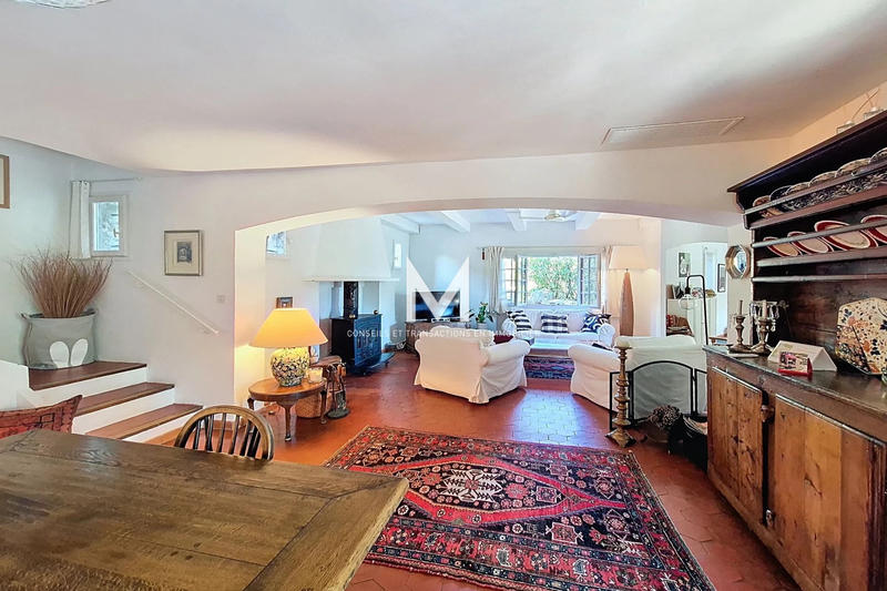 Maison en pierre - 180 m² - 7 pièces