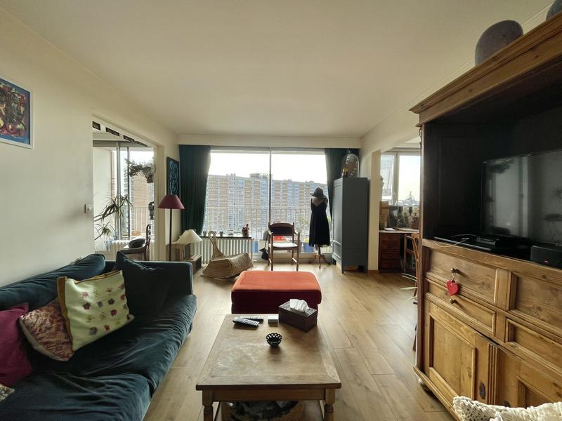 Appartement - 98 m² - 5 pièces