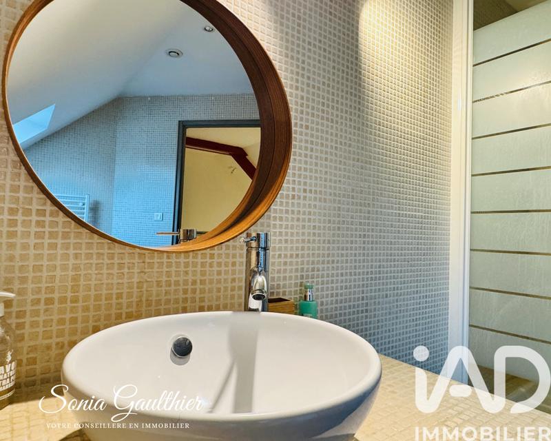 Maison - 136 m² - 7 pièces