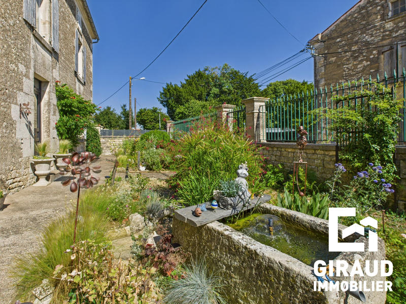 Maison ancienne - 177 m² - 6 pièces