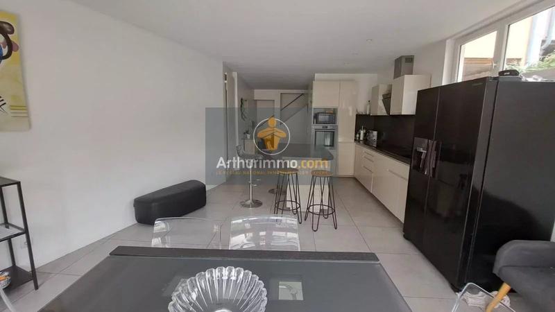 Appartement - 147 m² - 6 pièces