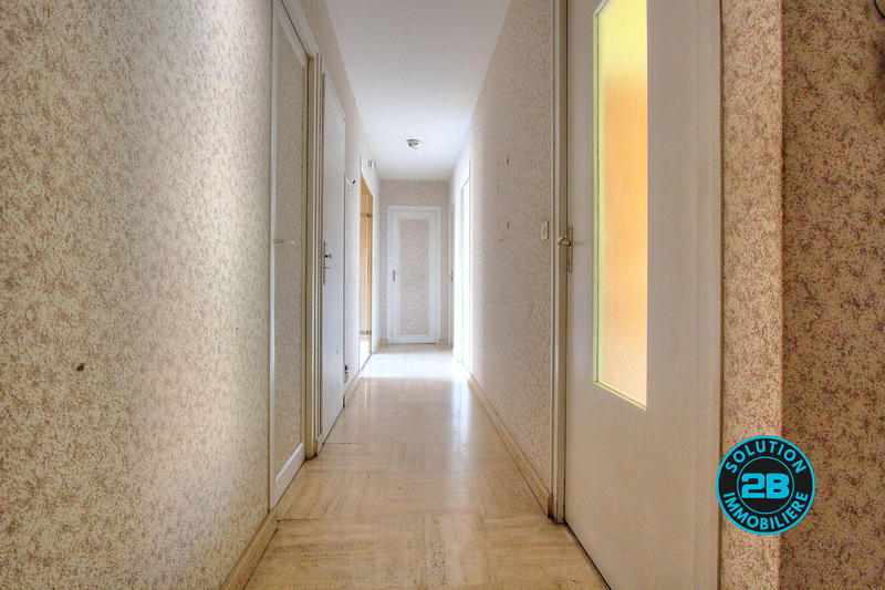 Appartement - 94 m² - 4 pièces