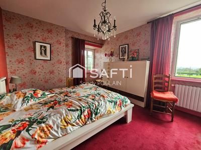 Maison - 135 m² - 6 pièces