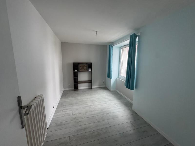 Maison de bourg - 98 m² - 4 pièces