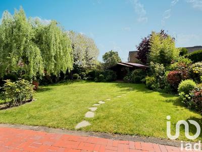 Maison de maîtres - 237 m² - 12 pièces