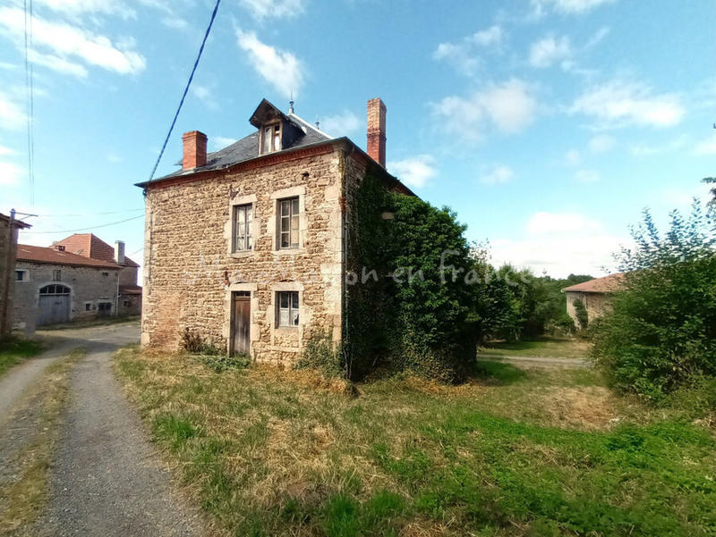 Maison en pierre - 448 m² - 15 pièces