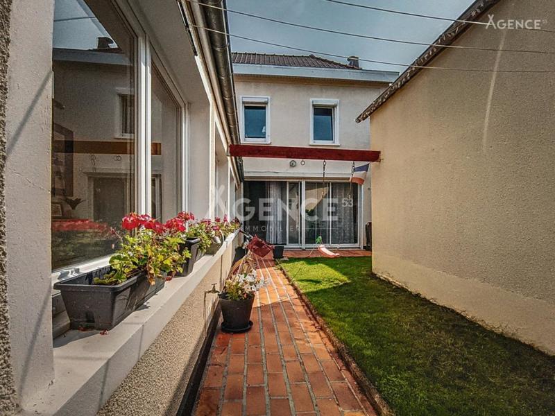 Maison - 130 m² - 4 pièces