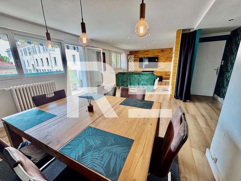 Appartement - 96 m² - 4 pièces