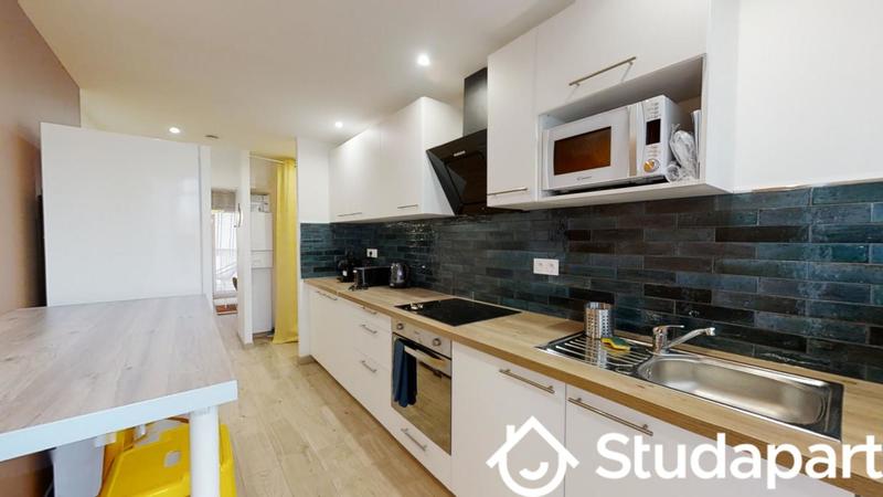 Chambre - 11 m² - 1 pièce