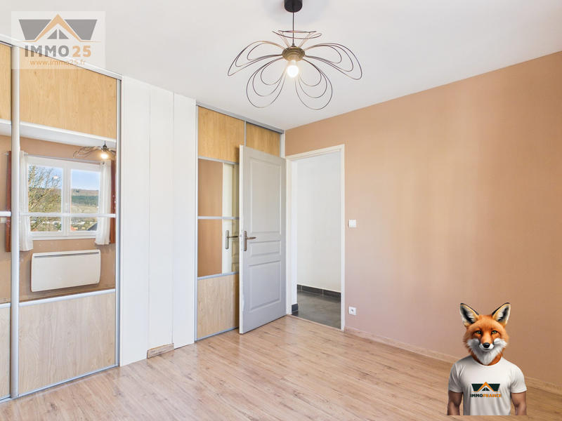 Maison - 161 m² - 8 pièces