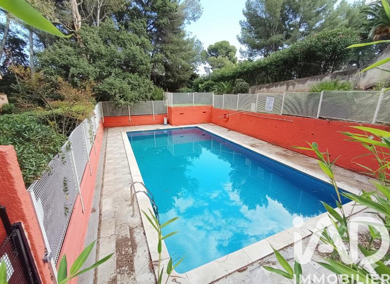 Studio - 21 m² - 1 pièce