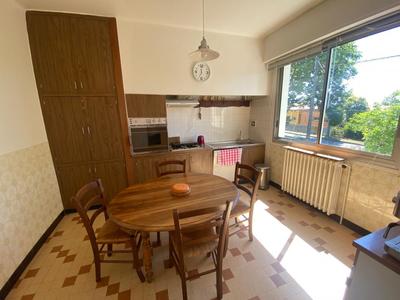Maison - 197 m² - 7 pièces