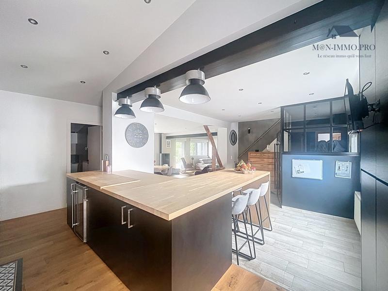 Maison - 136 m² - 5 pièces