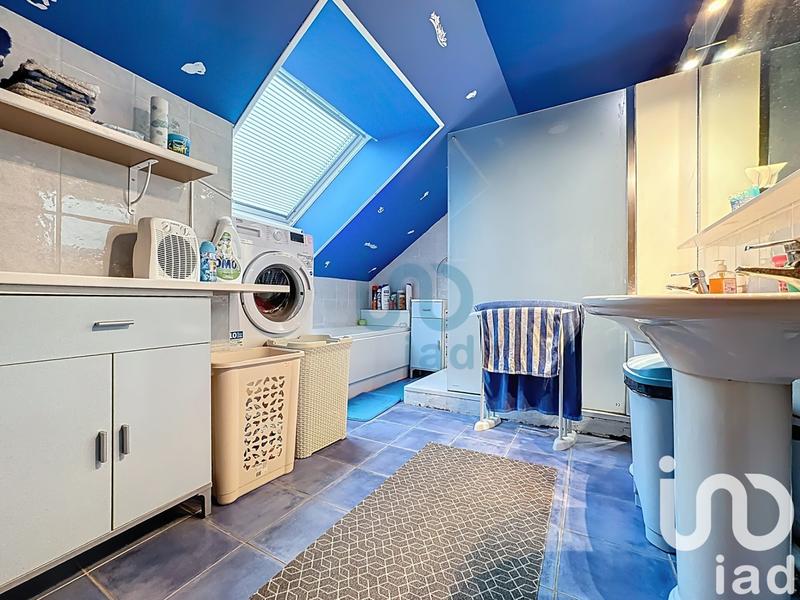 Maison - 168 m² - 7 pièces