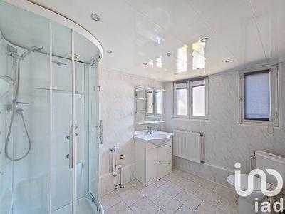 Maison - 105 m² - 4 pièces