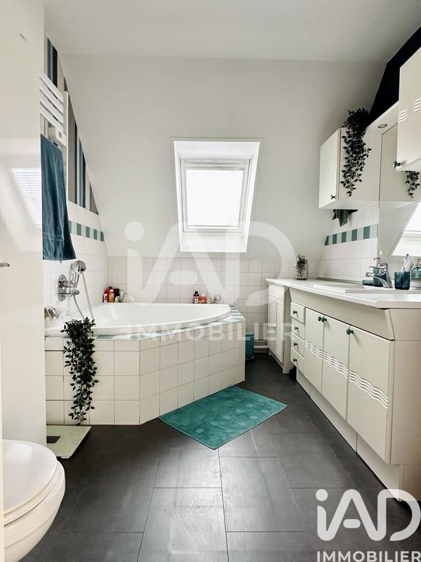 Maison - 138 m² - 6 pièces