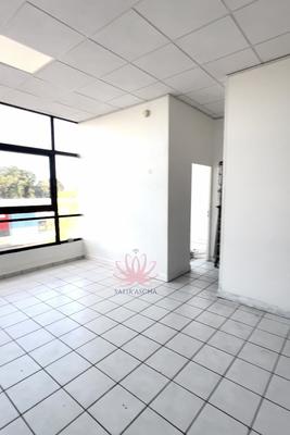 Local commercial - 88 m² - 1 pièce