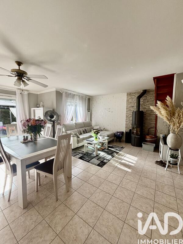 Maison - 110 m² - 6 pièces