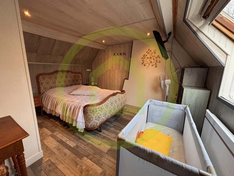 Maison - 128 m² - 8 pièces