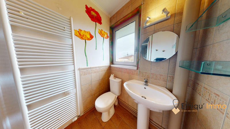 Maison - 120 m² - 6 pièces