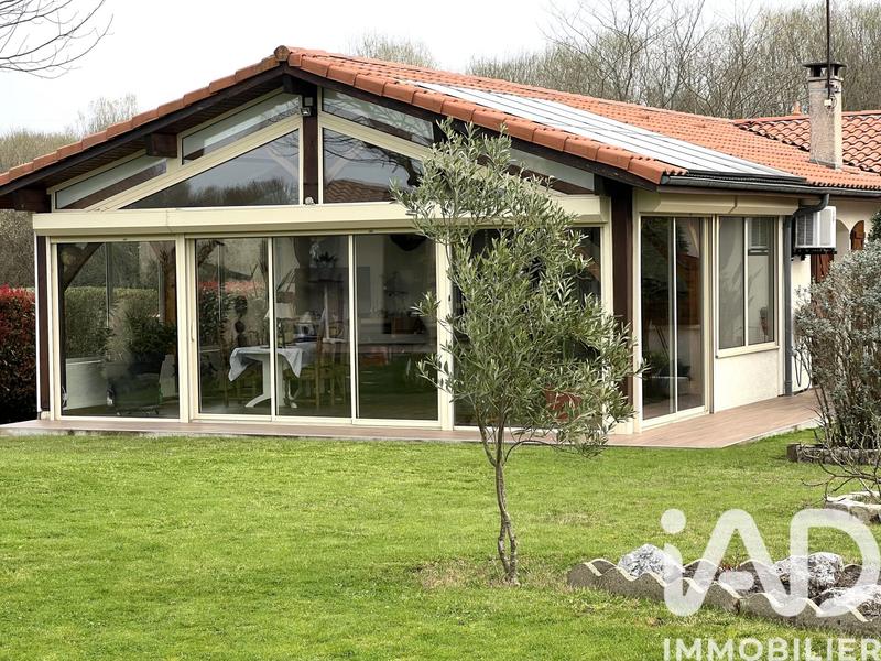 Maison - 172 m² - 5 pièces