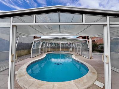 Maison - 160 m² - 5 pièces