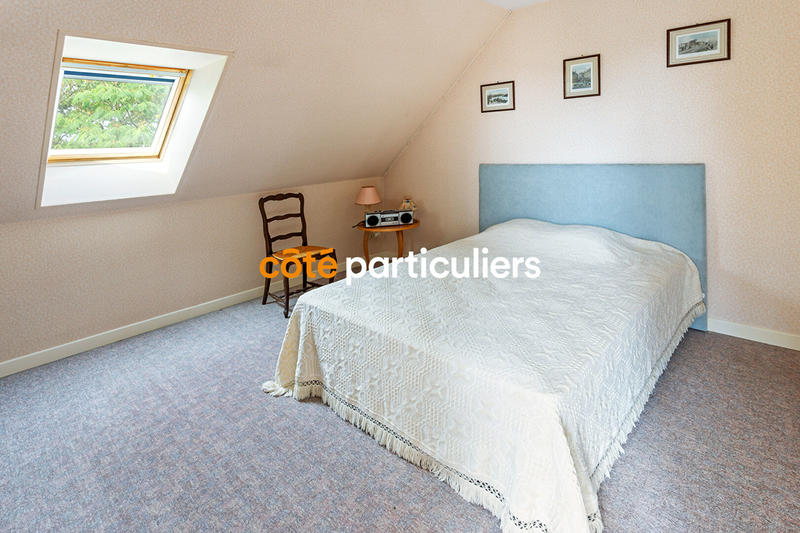 Maison - 203 m² - 6 pièces