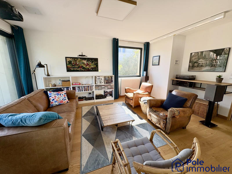 Maison - 112 m² - 6 pièces