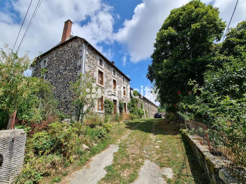 Maison - 133 m² - 8 pièces