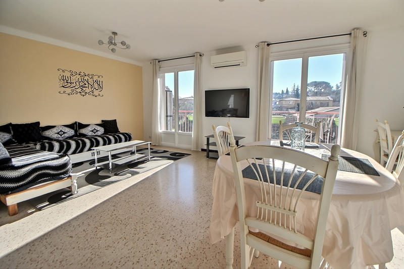 Appartement - 86 m² - 4 pièces