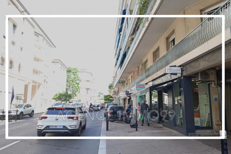 Parking / Garage - 13 m²