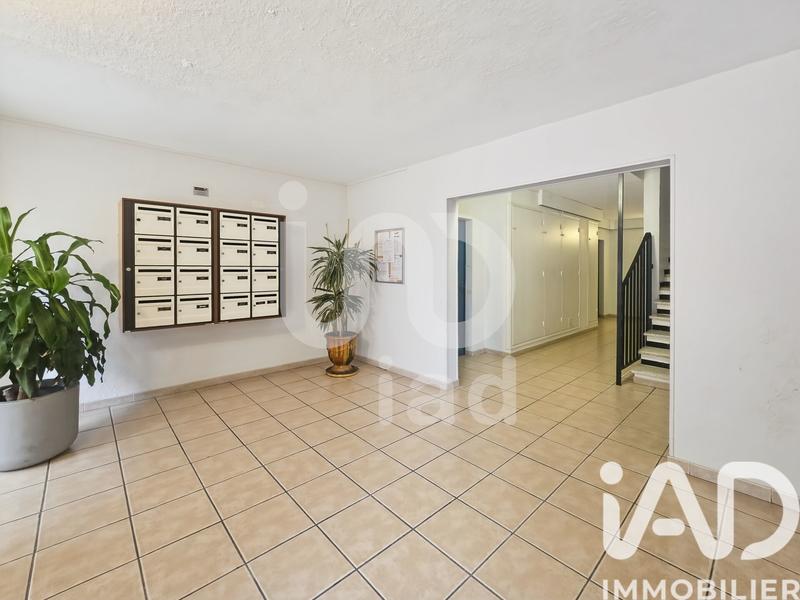 Appartement - 77 m² - 3 pièces