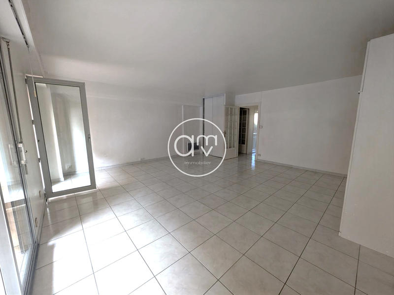 Appartement - 66 m² - 2 pièces