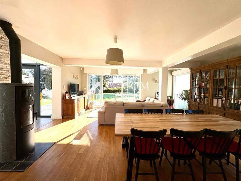 Maison - 147 m² - 6 pièces