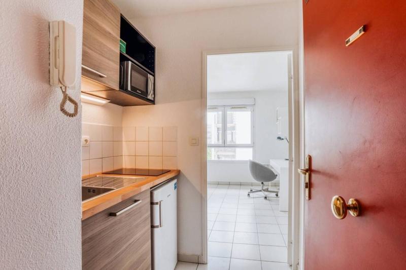 Studio - 19 m² - 1 pièce