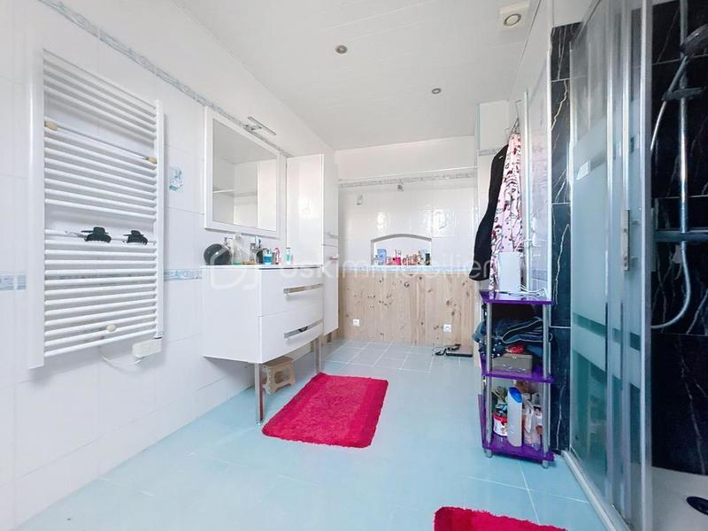 Maison de ville - 89 m² - 5 pièces