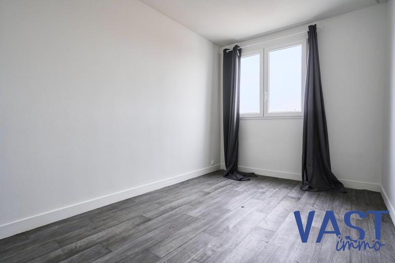 Appartement - 86 m² - 4 pièces
