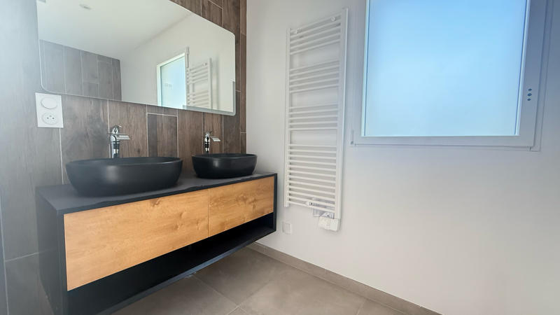 Maison - 136 m² - 6 pièces