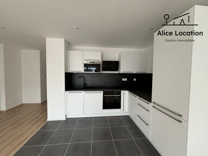 Appartement - 67 m² - 3 pièces