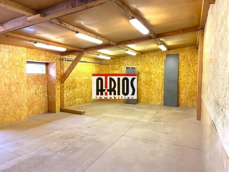 Entrepôt - 272 m²