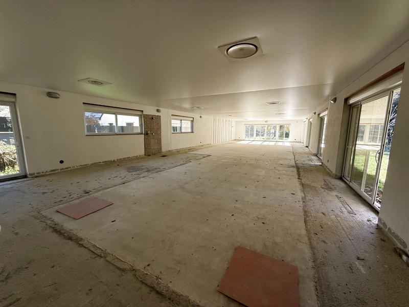 Maison - 230 m² - 2 pièces