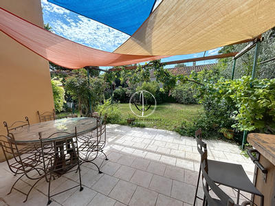 Maison - 160 m² - 7 pièces